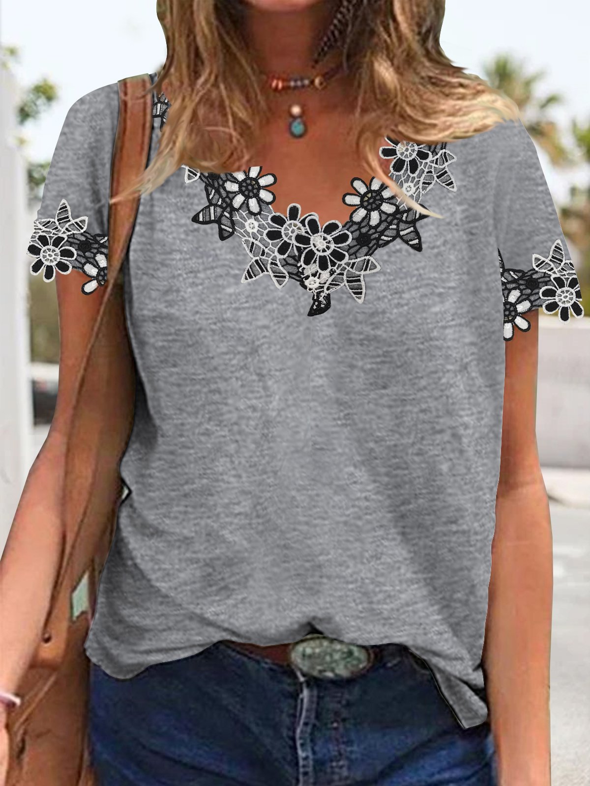 Plain simple flower lace top T-shirt