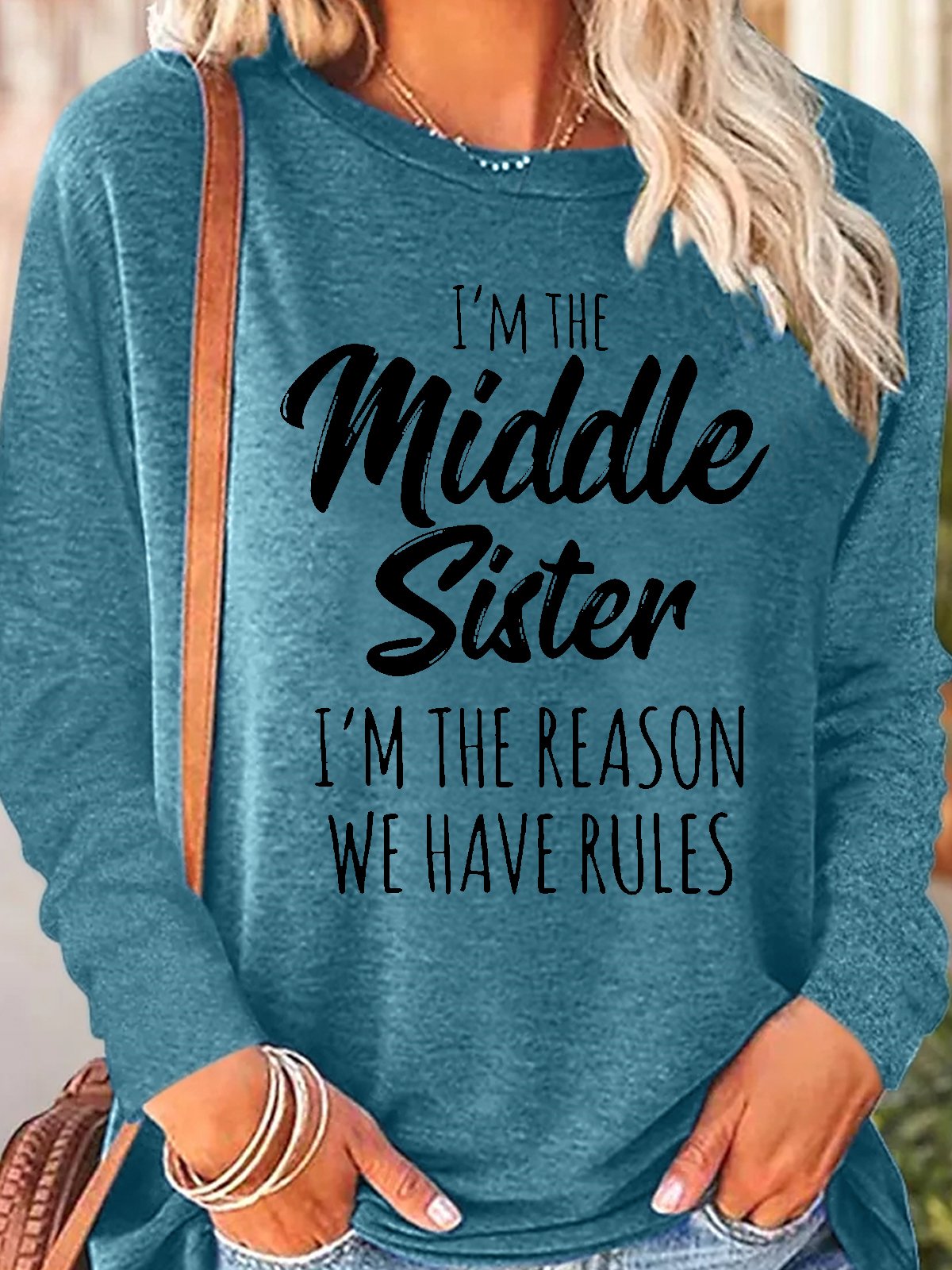 Womens Sister Gift Middle Sister Funny Casual Crew Neck Letters Top