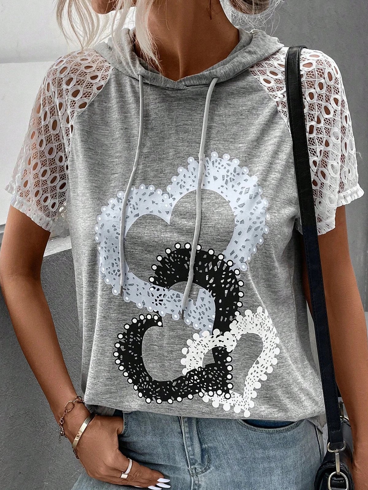 Heart Print Contrast Lace Raglan Sleeve Drawstring Hooded Tee