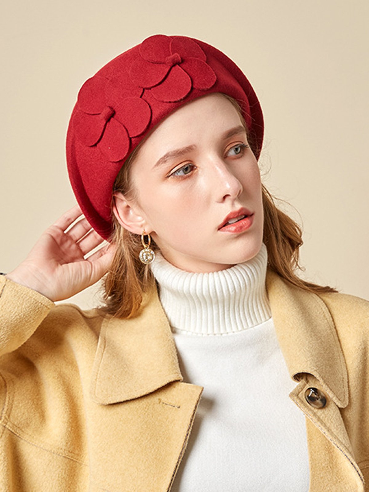 Elegant Floral Wool-Blend Beret