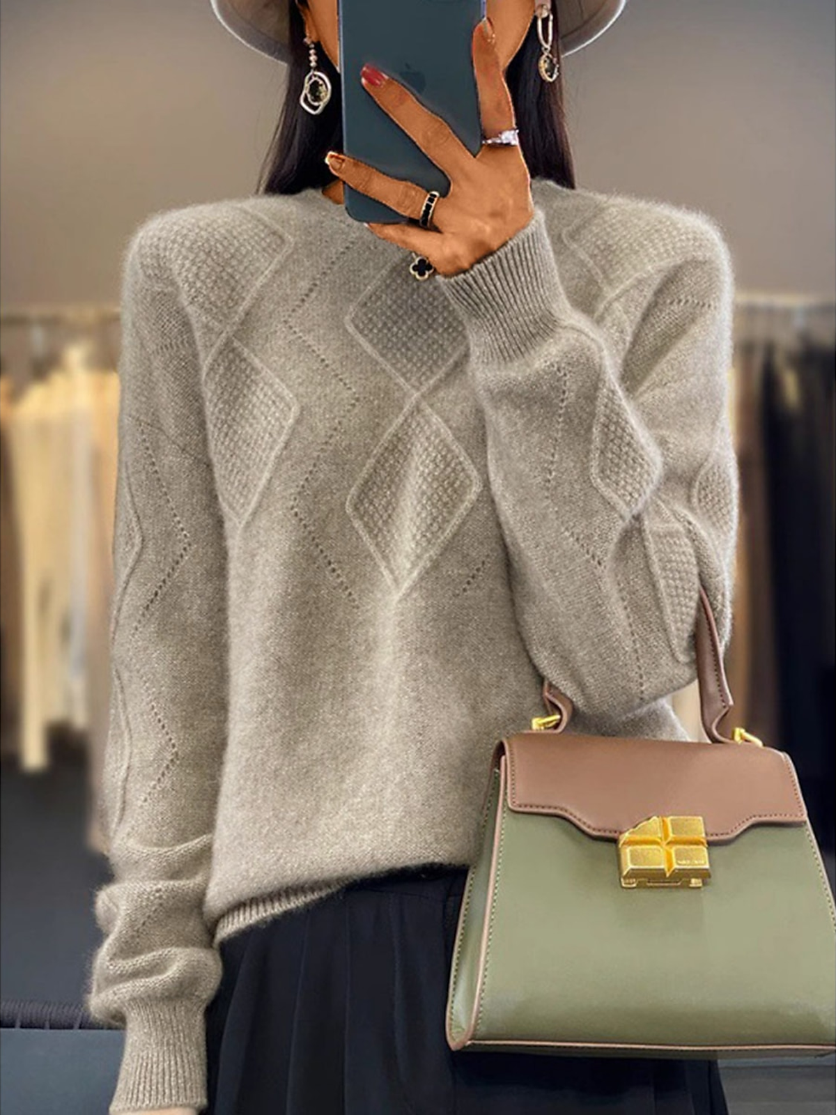 Plain Casual Sweater（Can Be Worn Up To A Weight Of 130Pounds)