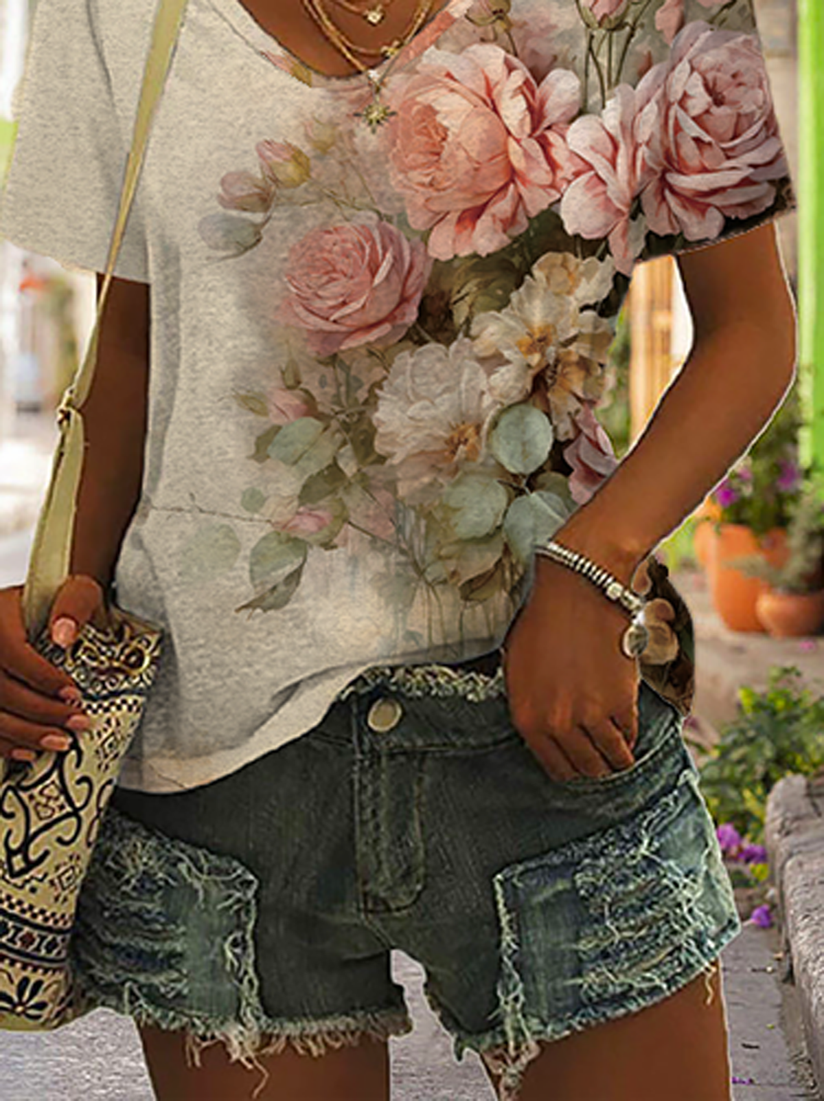 V Neck Casual Floral T-Shirt