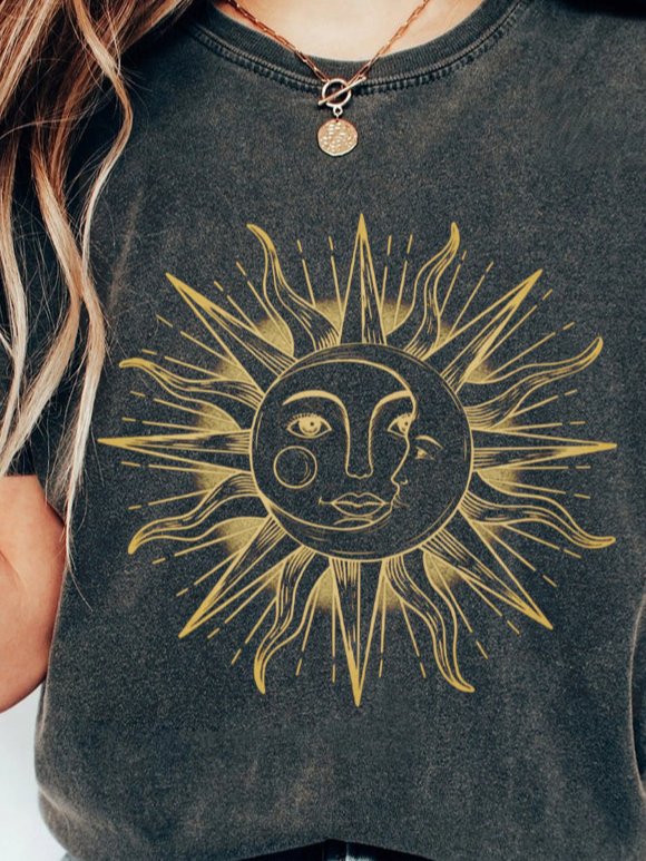 Vintage Aesthetic Sun Moon Tshirt60s 70s 80s Style Shirthippy Witchy Mystical Spiritual Topboho Astrology Giftunisex Top