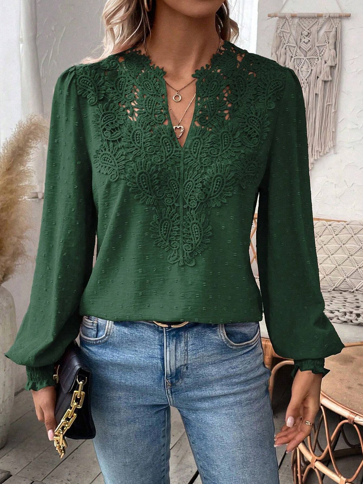 Regular Fit Lace Casual Blouse With No