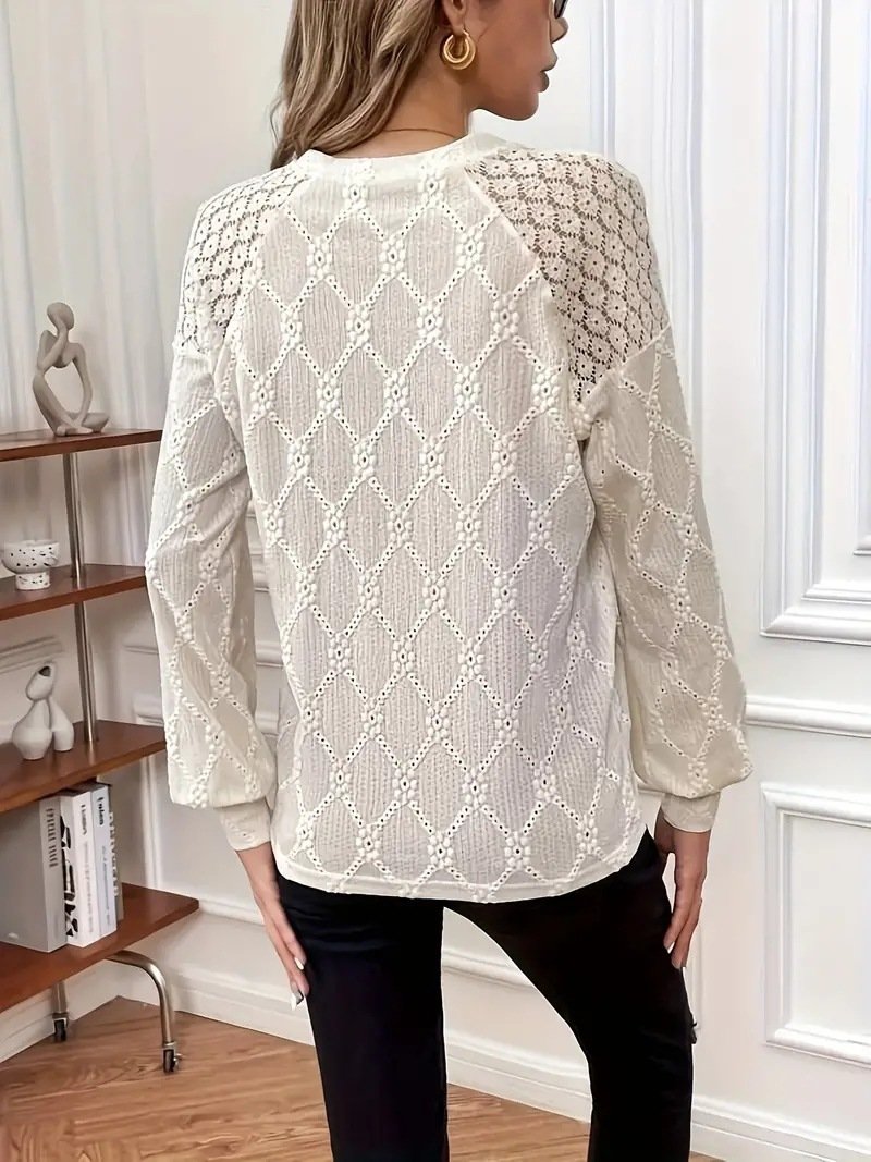 Casual Crew Neck Lace Regular Fit Blouse With No