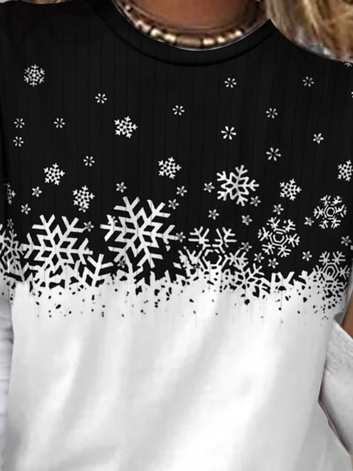 Christmas Snowflake Design Round Neck Casual T-Shirt