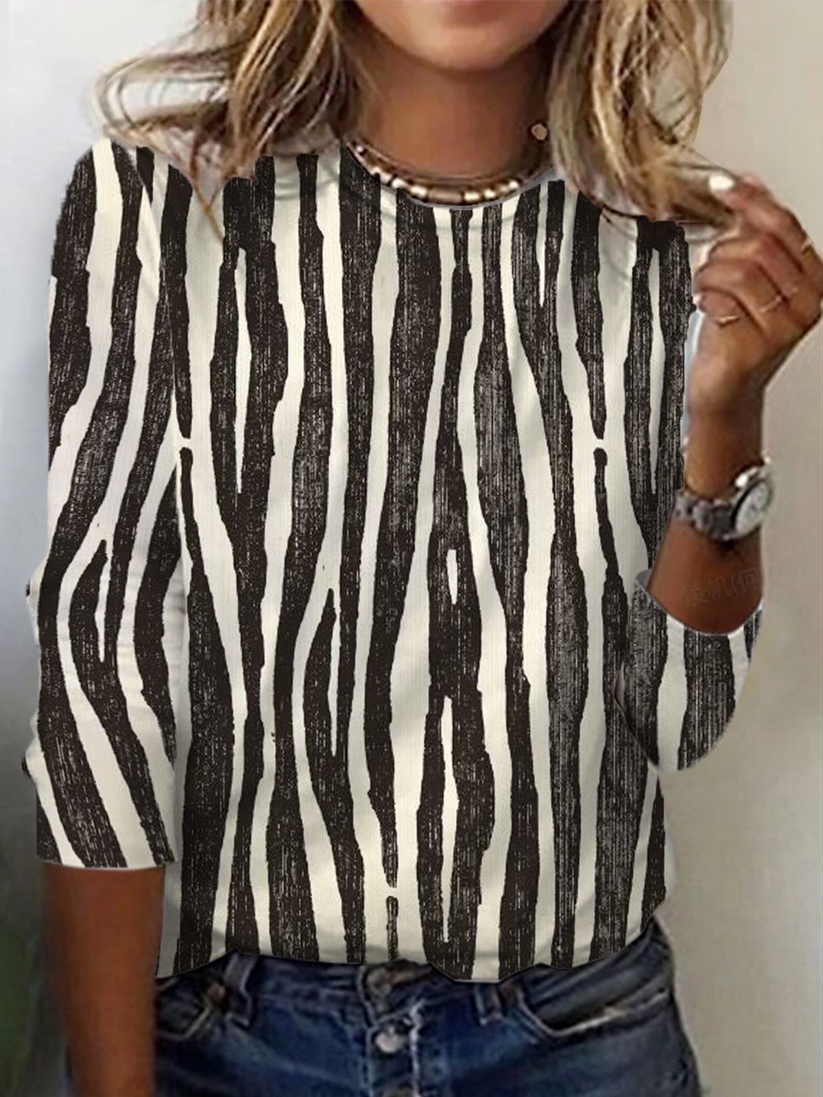 Zebra Print Long Sleeve Crew Neck T-shirt