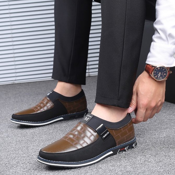 men genuine leather stitching slip on metal decoration non slip casual shoes