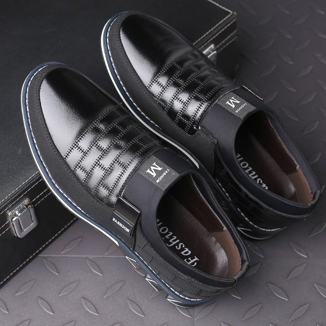 men genuine leather stitching slip on metal decoration non slip casual shoes