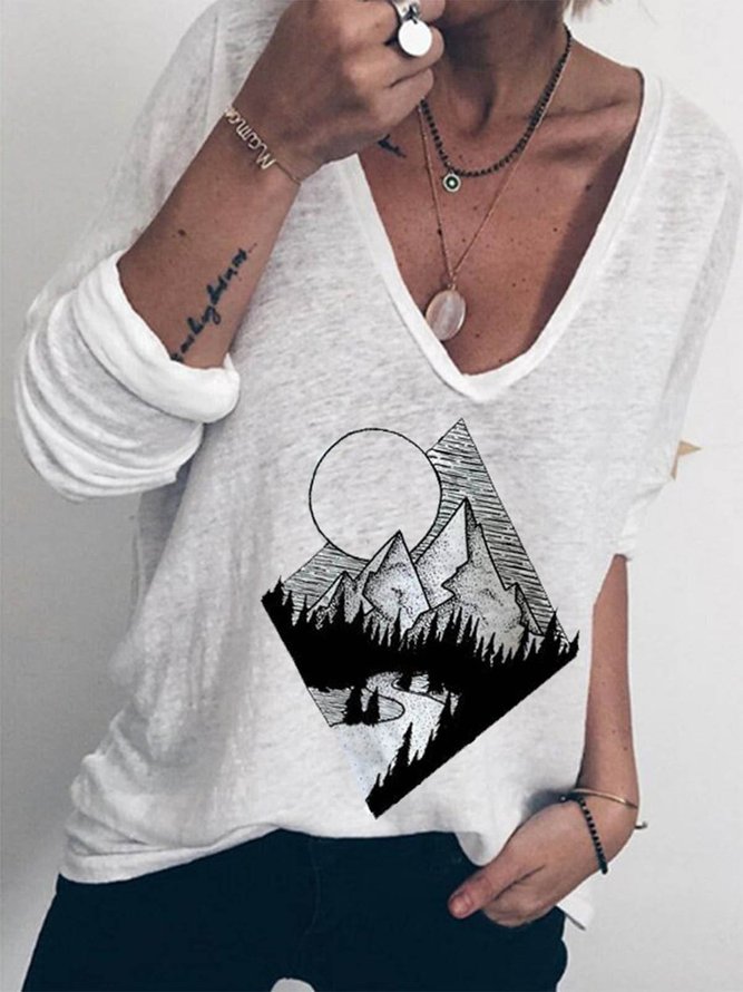 Ladies Landscape Print V-neck Long Sleeve T-shirt