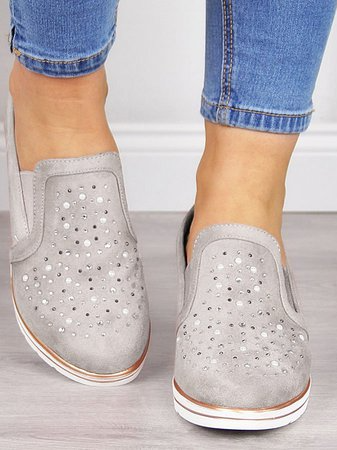 Women Comfortable Slip-on Sneaker Shoes