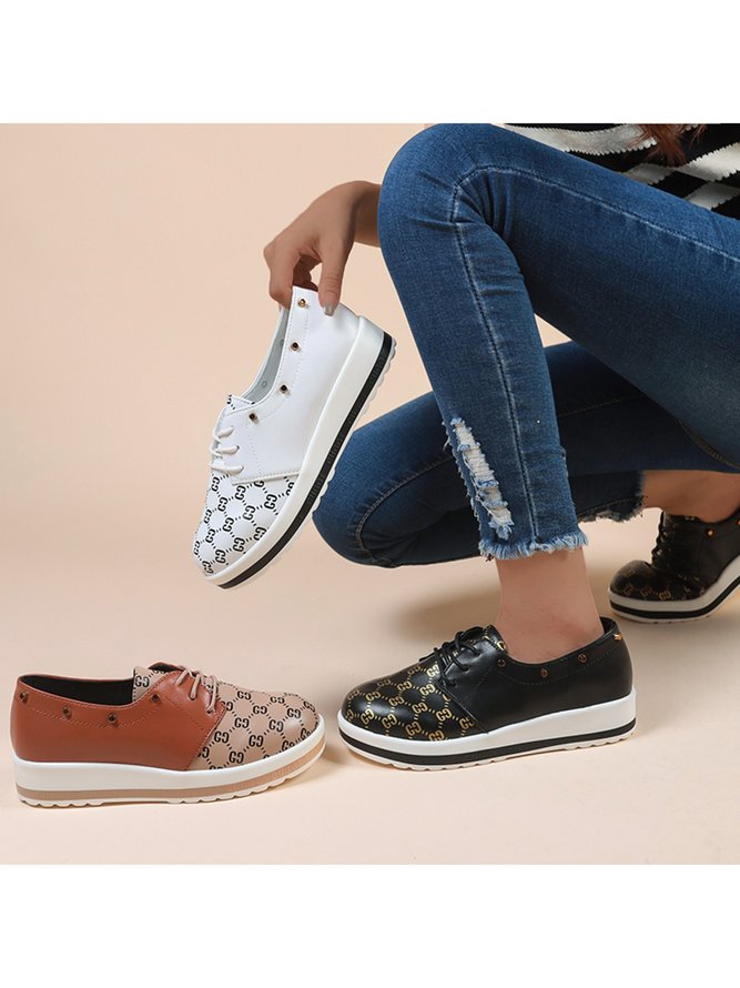 Classic Old Flower Abstract Graphic Studded Lace-up Shoes