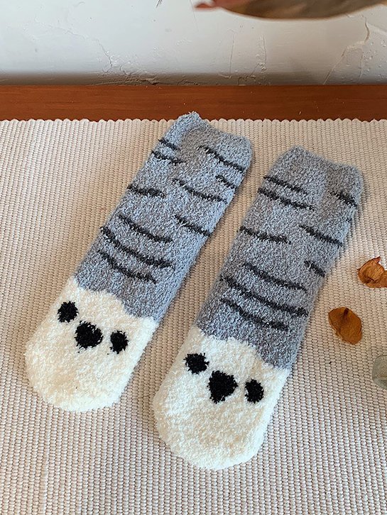Casual Home Animal Pattern Coral Fleece Mid Tube Floor Socks Festive Party New Years Accessories