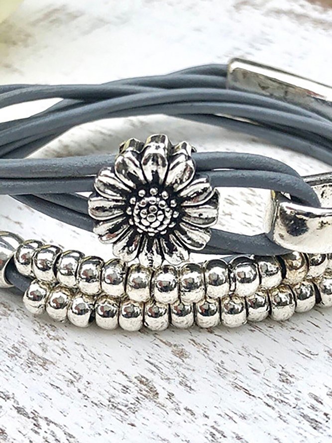 Boho Silver Floral Pattern Beaded Leather Rope Layered Bracelet Beach Vacation Ethnic Jewelry
