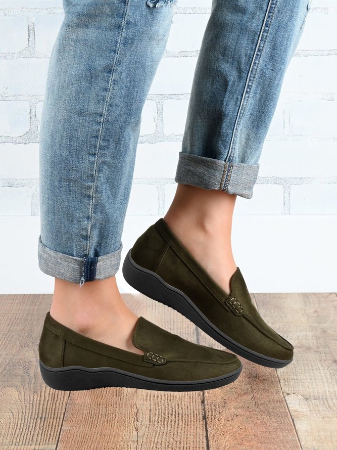 Faux Suede Comfortable and Soft Commuter Flat Loafers