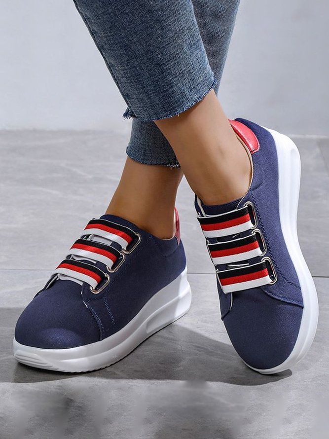 Contrasting Color Portable Slip-on Shoes
