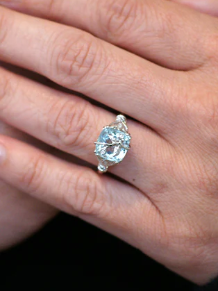 Elegant Blue Zircon Plant Shape Ring Wedding Party Anniversary Women Jewelry